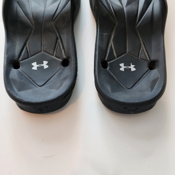 Under Armour Locker II Unisex Comfort Slides Mens Size 8 Womens Size 9 Black - Picture 2 of 7